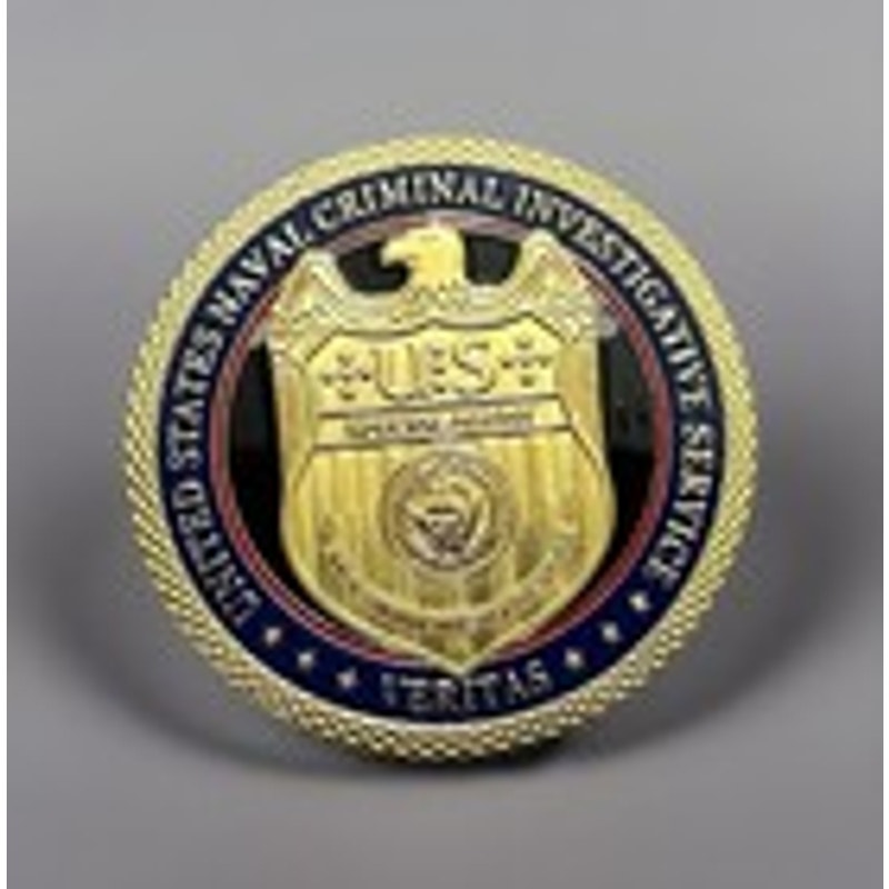 U S NAVAL CRIMINAL INVESTIGATIVE SERVICE Coin With Retirement Award