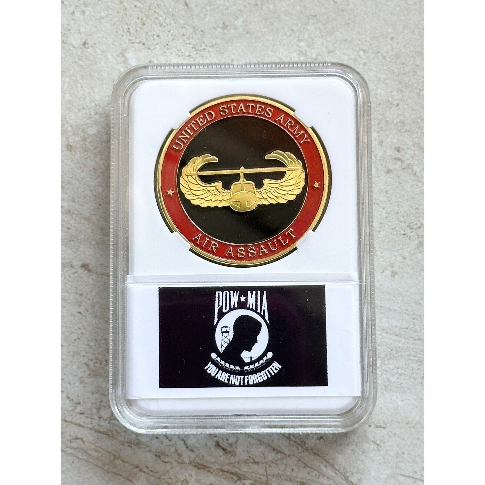 ARMY AIR ASSAULT US Army Challenge Coin with Case POW - MIA