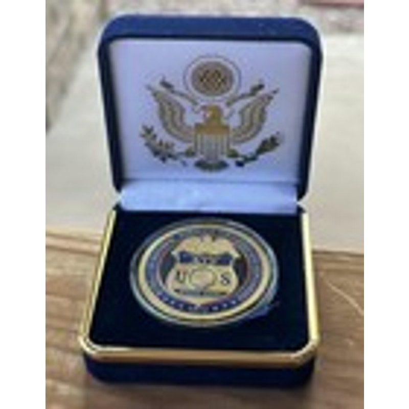 Department of Energy (DOE) Challenge Coin With Blue Velvet Case. Fast Shipping!