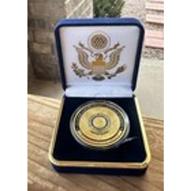 Department of Energy (DOE) Challenge Coin With Blue Velvet Case. Fast Shipping!