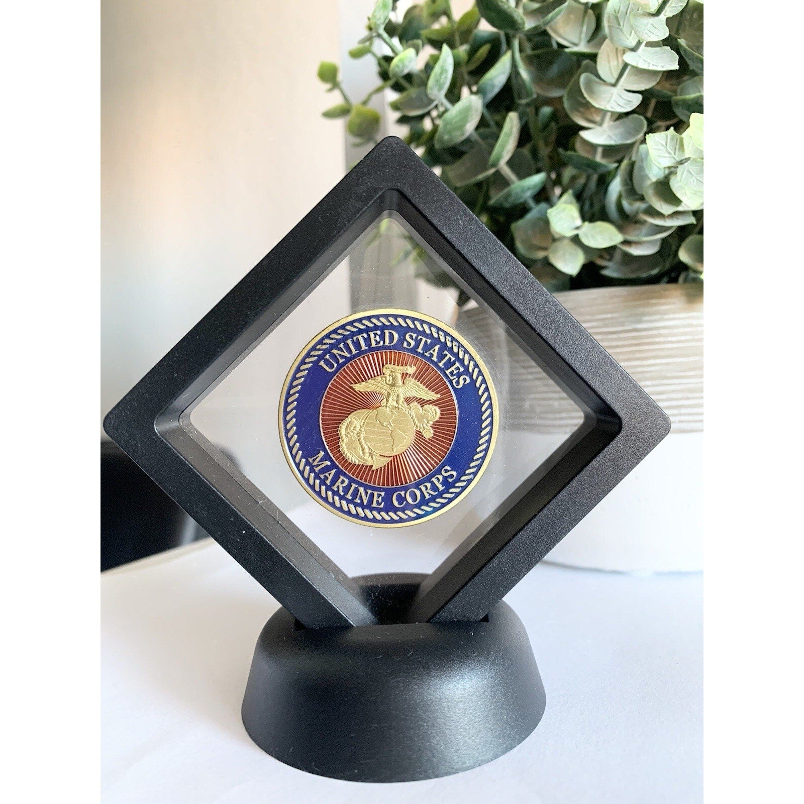 US MARINE CORPS MILITARY POLICE Coin With 3D Display Official License 23125