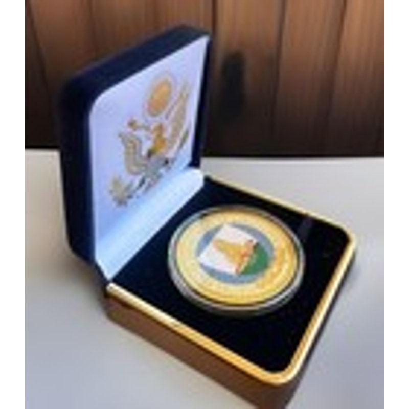 Department of Energy (DOE) Challenge Coin With Blue Velvet Case. Fast Shipping!