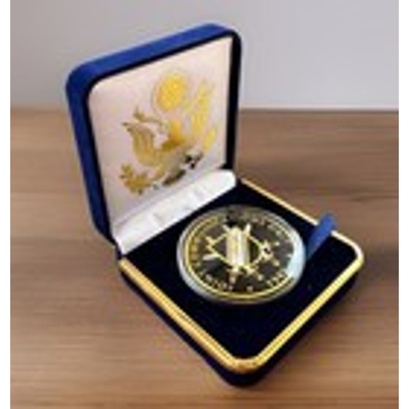 Department of Energy (DOE) Challenge Coin With Blue Velvet Case. Fast Shipping!