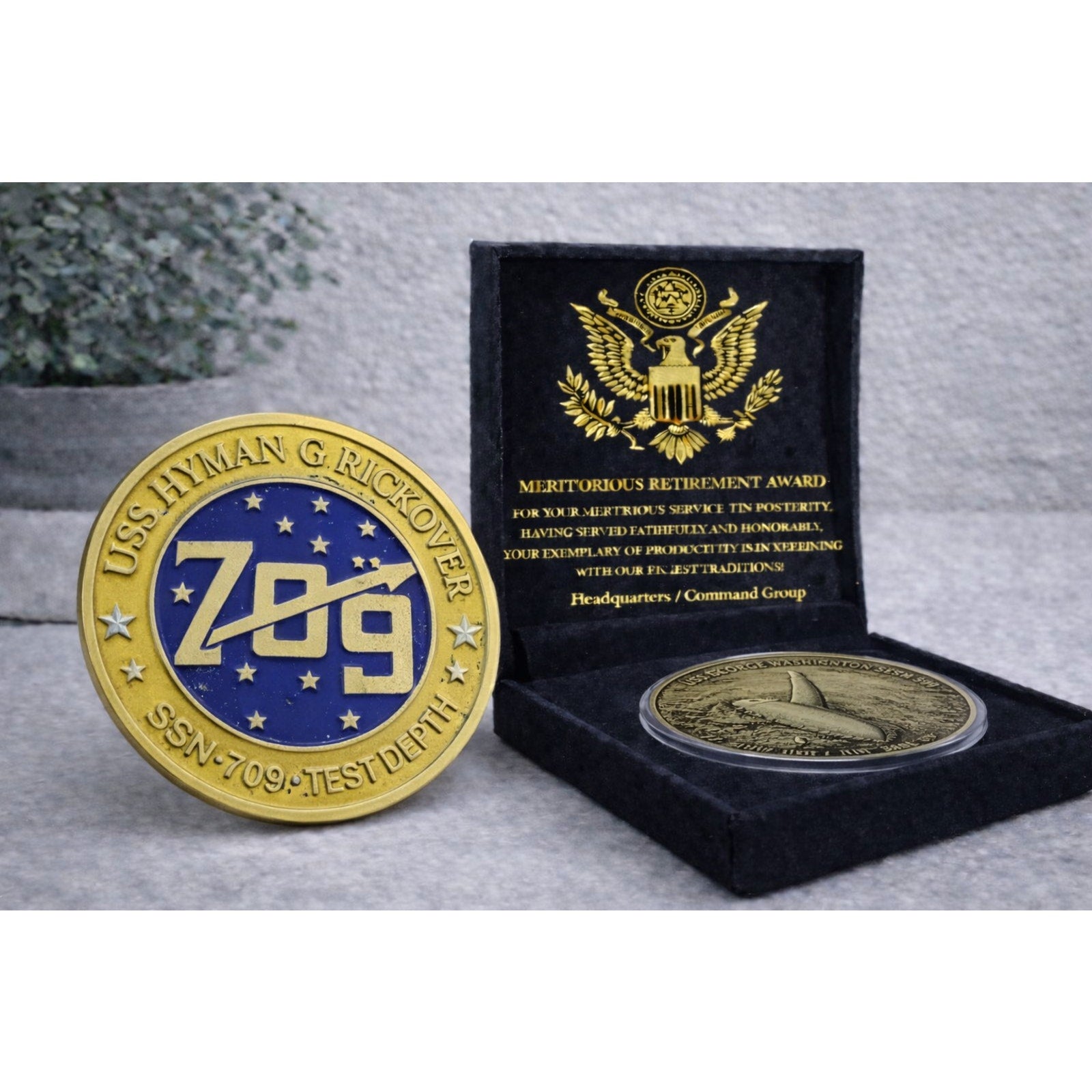 USS Hyman G Rickover SSN 709 Submarine Challenge Coin USN w/ Retirement Award