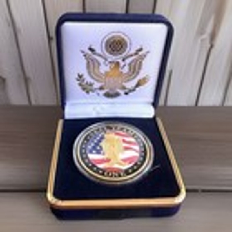 Department of Energy (DOE) Challenge Coin With Blue Velvet Case. Fast Shipping!