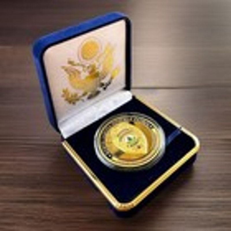 Department of Energy (DOE) Challenge Coin With Blue Velvet Case. Fast Shipping!