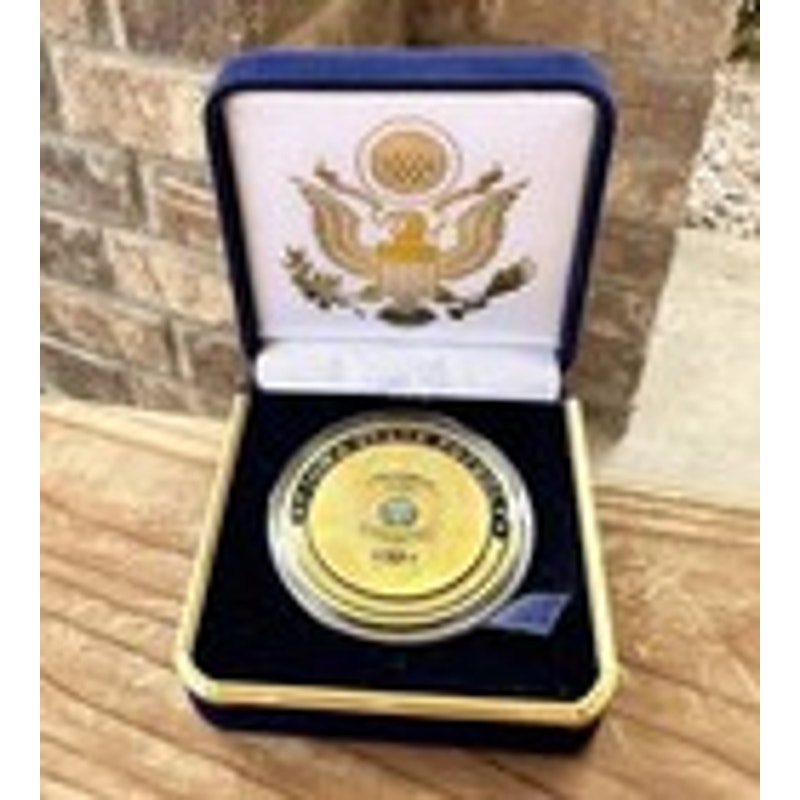 Department of Energy (DOE) Challenge Coin With Blue Velvet Case. Fast Shipping!