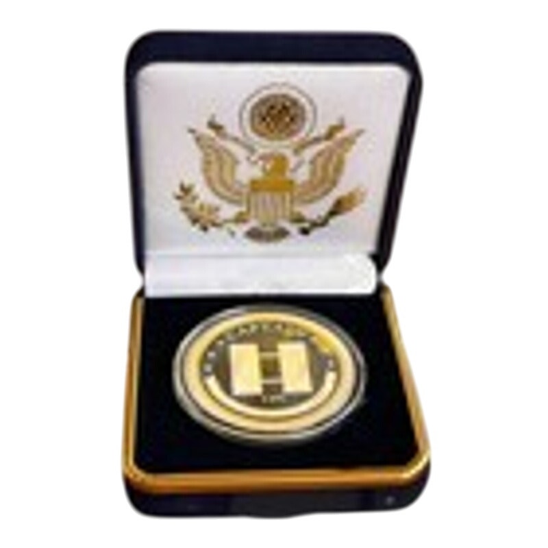 Department of Energy (DOE) Challenge Coin With Blue Velvet Case. Fast Shipping!