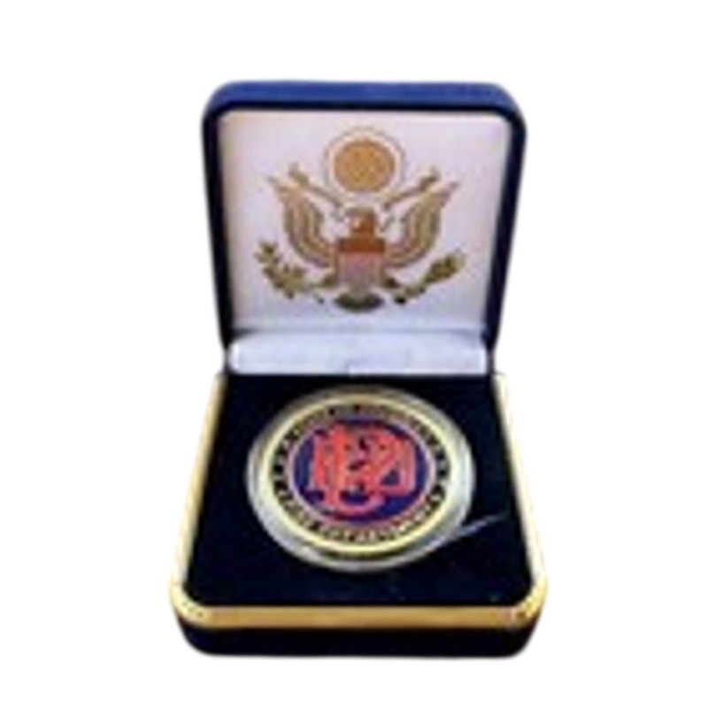 Department of Energy (DOE) Challenge Coin With Blue Velvet Case. Fast Shipping!