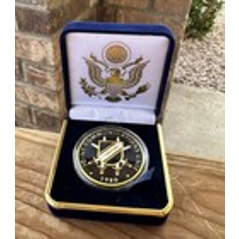 Department of Energy (DOE) Challenge Coin With Blue Velvet Case. Fast Shipping!
