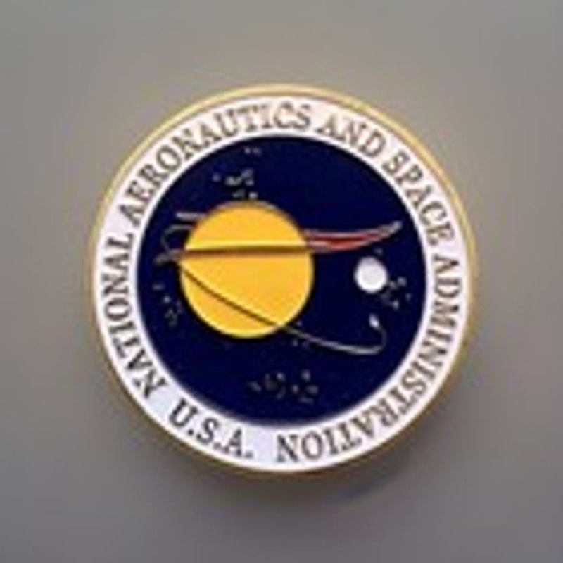 Department of Energy (DOE) Challenge Coin With Blue Velvet Case. Fast Shipping!