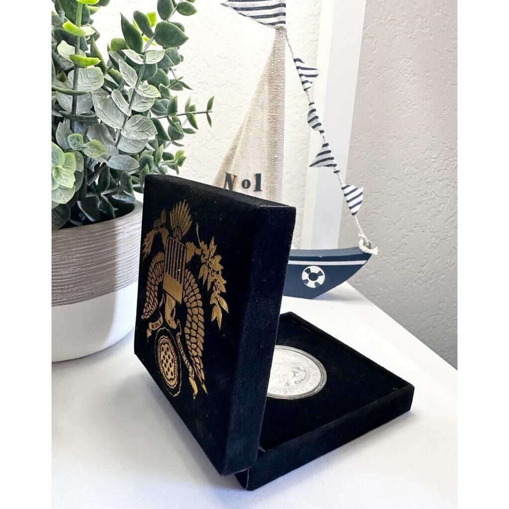 UNITED STATES SPECIAL OPERATIONS COMMAND Challenge Coin USA With Velvet Case