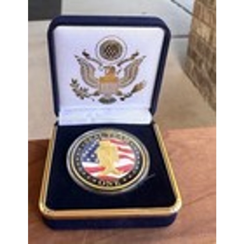 Department of Energy (DOE) Challenge Coin With Blue Velvet Case. Fast Shipping!
