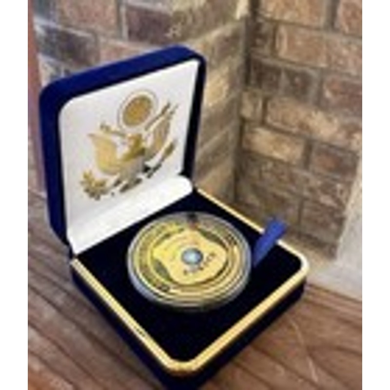 Department of Energy (DOE) Challenge Coin With Blue Velvet Case. Fast Shipping!