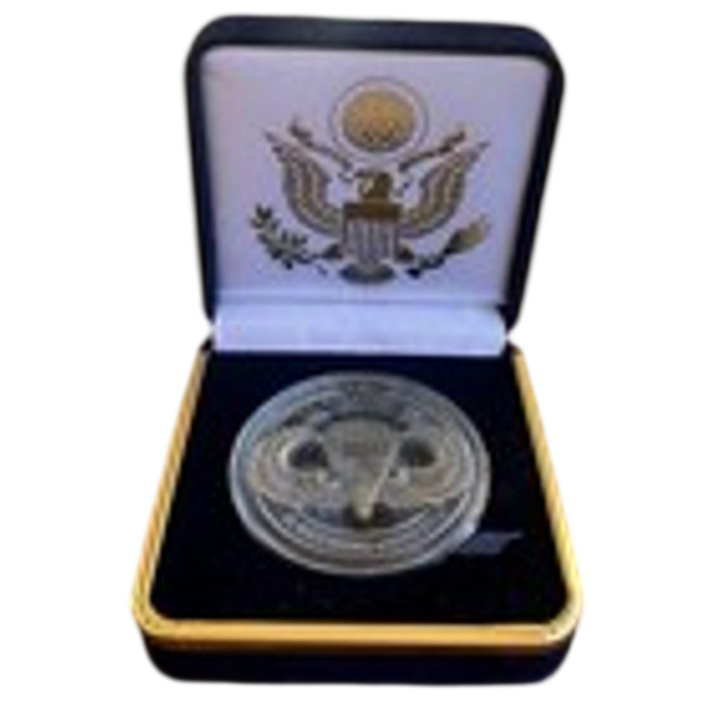 US ARMY PARATROOPER Airborne Challenge Coin With Blue Velvet Case