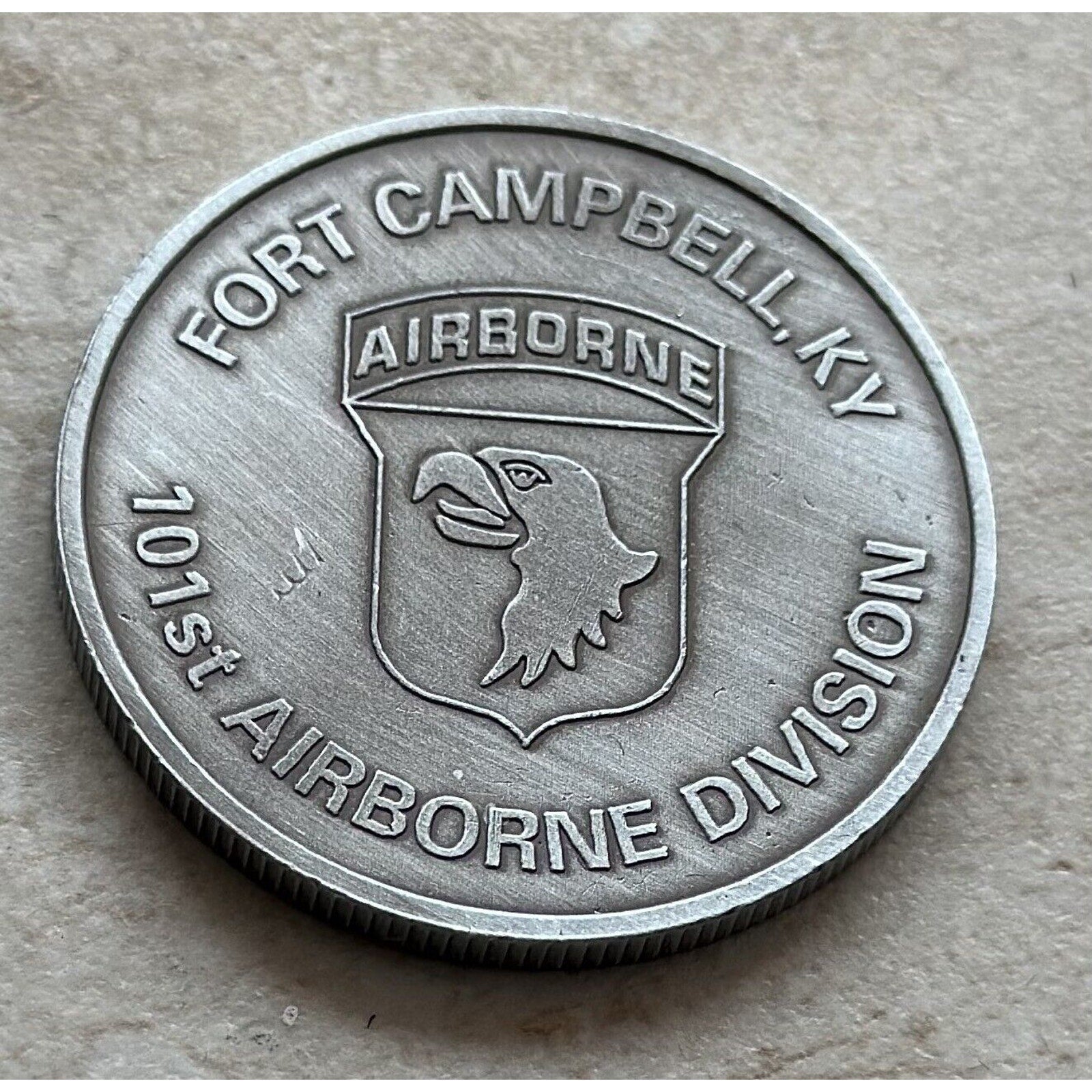 101 St AIRBORNE Division With Velvet Case and official Certificate