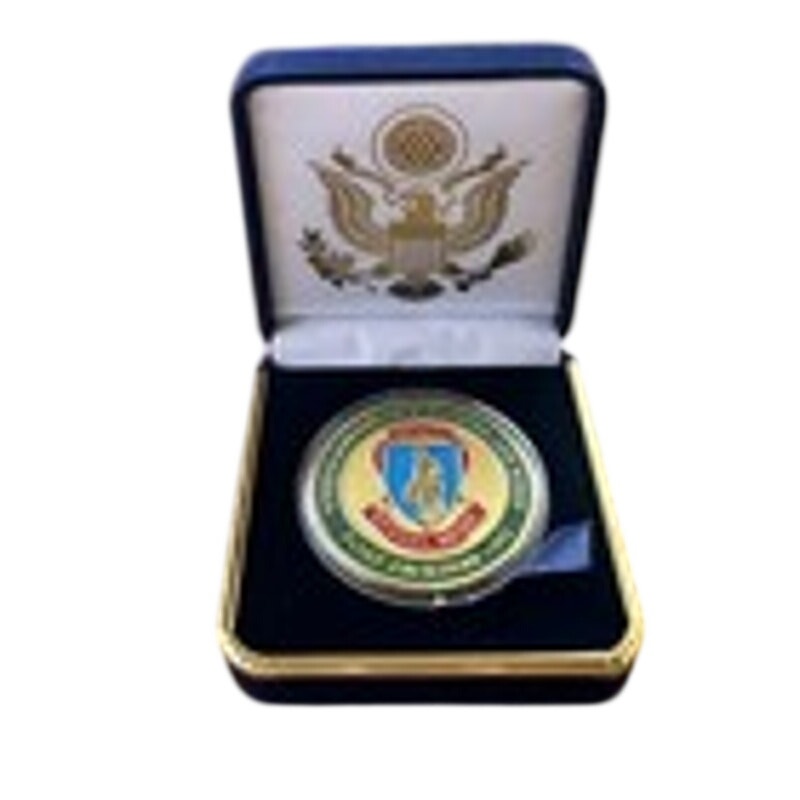 Department of Energy (DOE) Challenge Coin With Blue Velvet Case. Fast Shipping!
