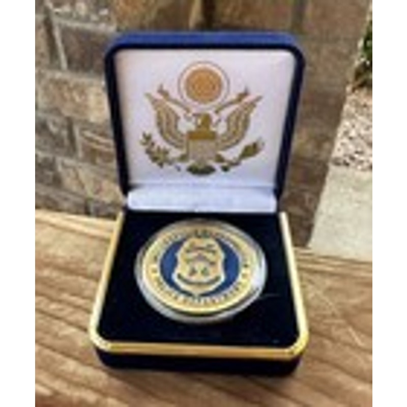 Department of Energy (DOE) Challenge Coin With Blue Velvet Case. Fast Shipping!