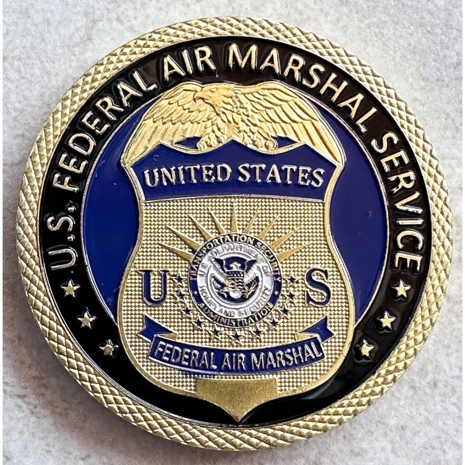 U S Federal Air Marshal Airline Program Presidential Gift Box Coin