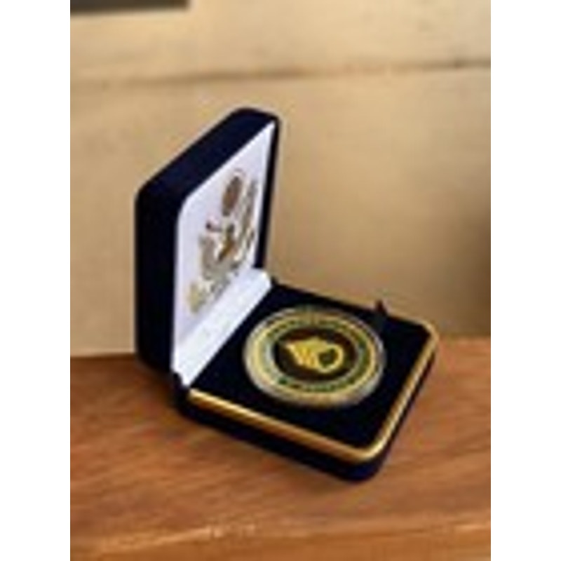 Department of Energy (DOE) Challenge Coin With Blue Velvet Case. Fast Shipping!