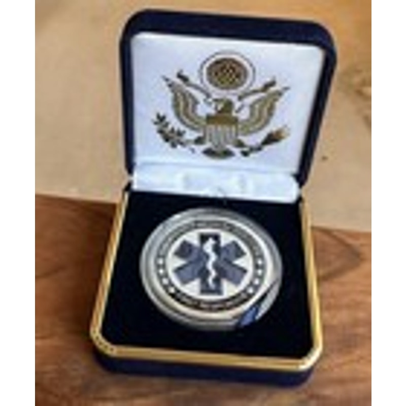 Department of Energy (DOE) Challenge Coin With Blue Velvet Case. Fast Shipping!