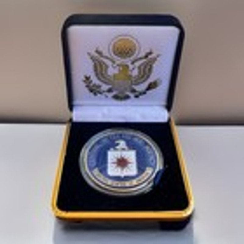 Department of Energy (DOE) Challenge Coin With Blue Velvet Case. Fast Shipping!