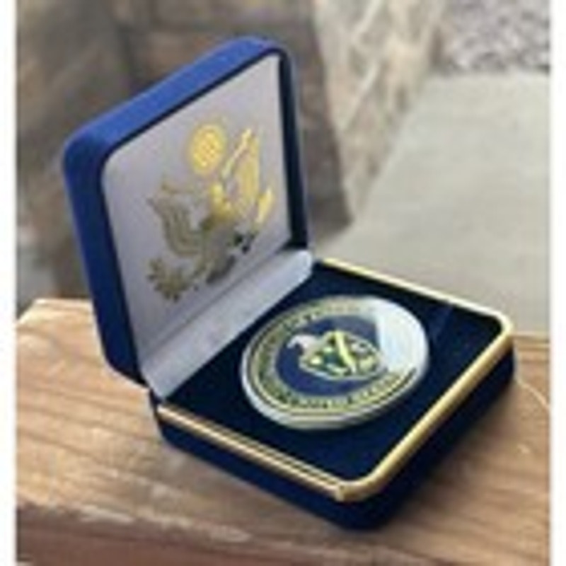 Department of Energy (DOE) Challenge Coin With Blue Velvet Case. Fast Shipping!