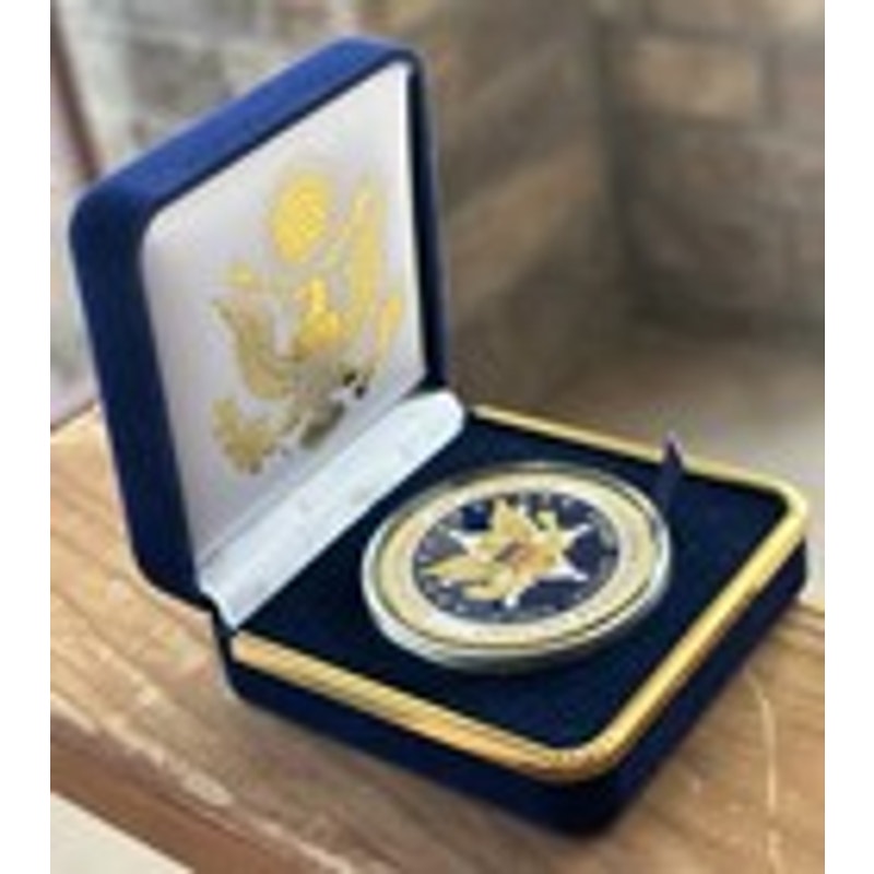 Department of Energy (DOE) Challenge Coin With Blue Velvet Case. Fast Shipping!