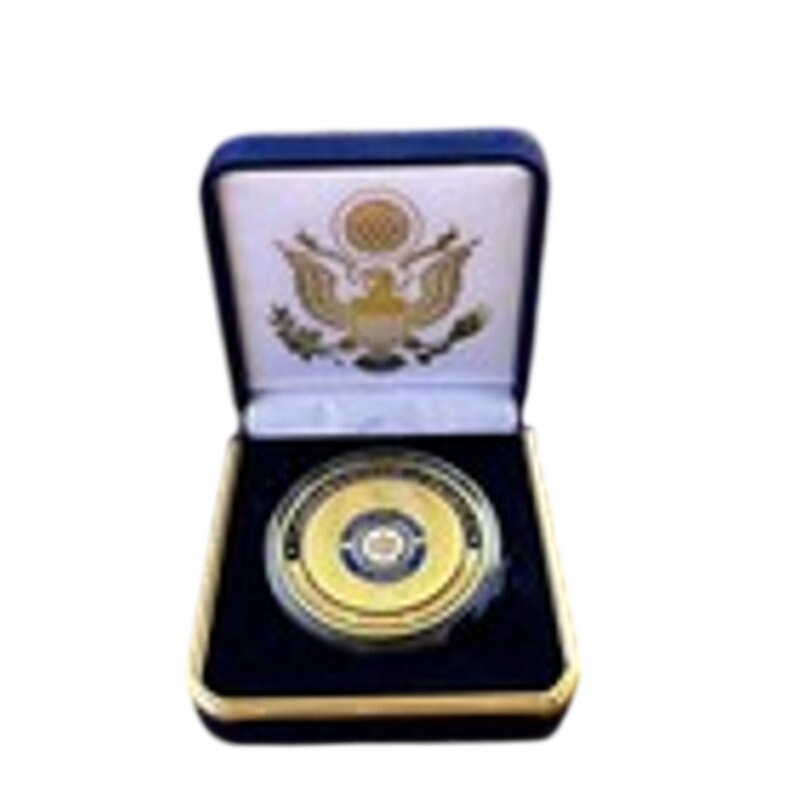 Department of Energy (DOE) Challenge Coin With Blue Velvet Case. Fast Shipping!