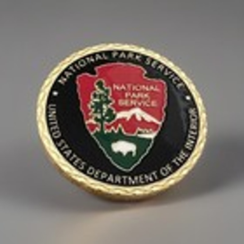 Department of Energy (DOE) Challenge Coin With Blue Velvet Case. Fast Shipping!
