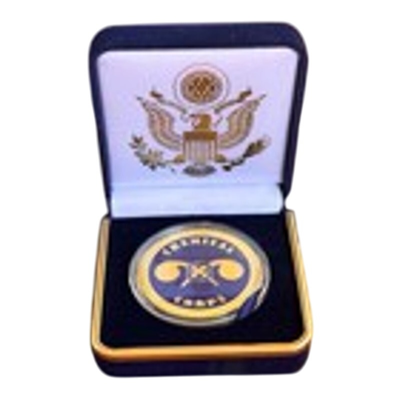 Department of Energy (DOE) Challenge Coin With Blue Velvet Case. Fast Shipping!