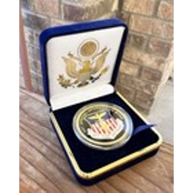 Department of Energy (DOE) Challenge Coin With Blue Velvet Case. Fast Shipping!