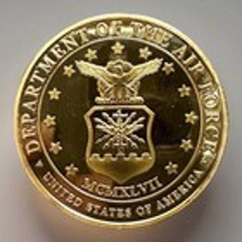Department of Energy (DOE) Challenge Coin With Blue Velvet Case. Fast Shipping!