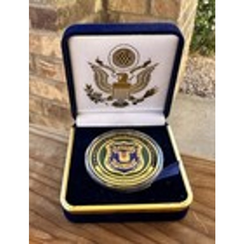 Department of Energy (DOE) Challenge Coin With Blue Velvet Case. Fast Shipping!