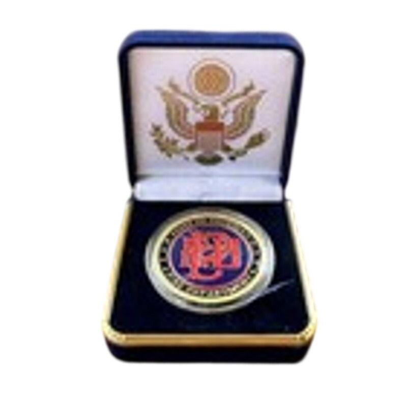 Department of Energy (DOE) Challenge Coin With Blue Velvet Case. Fast Shipping!