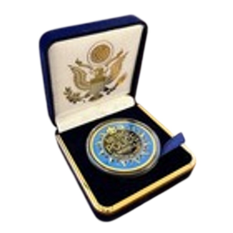 Department of Energy (DOE) Challenge Coin With Blue Velvet Case. Fast Shipping!