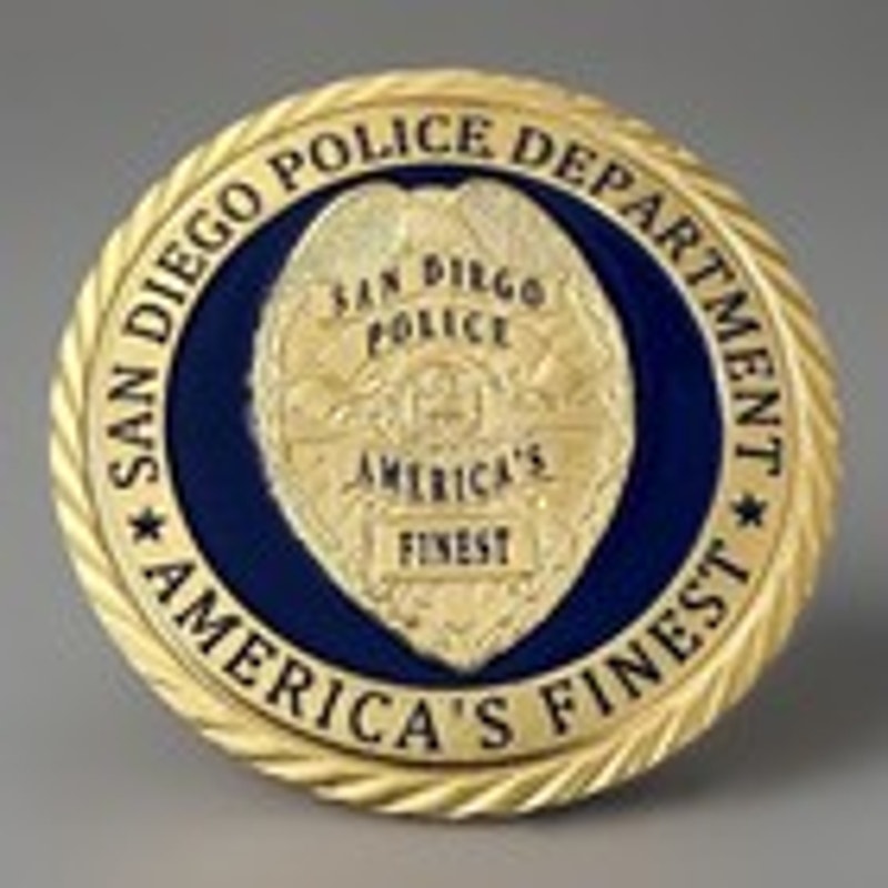 CITY OF SAN DIEGO POLICE DEPT Challenge Coin Keychain. Fast shipping!