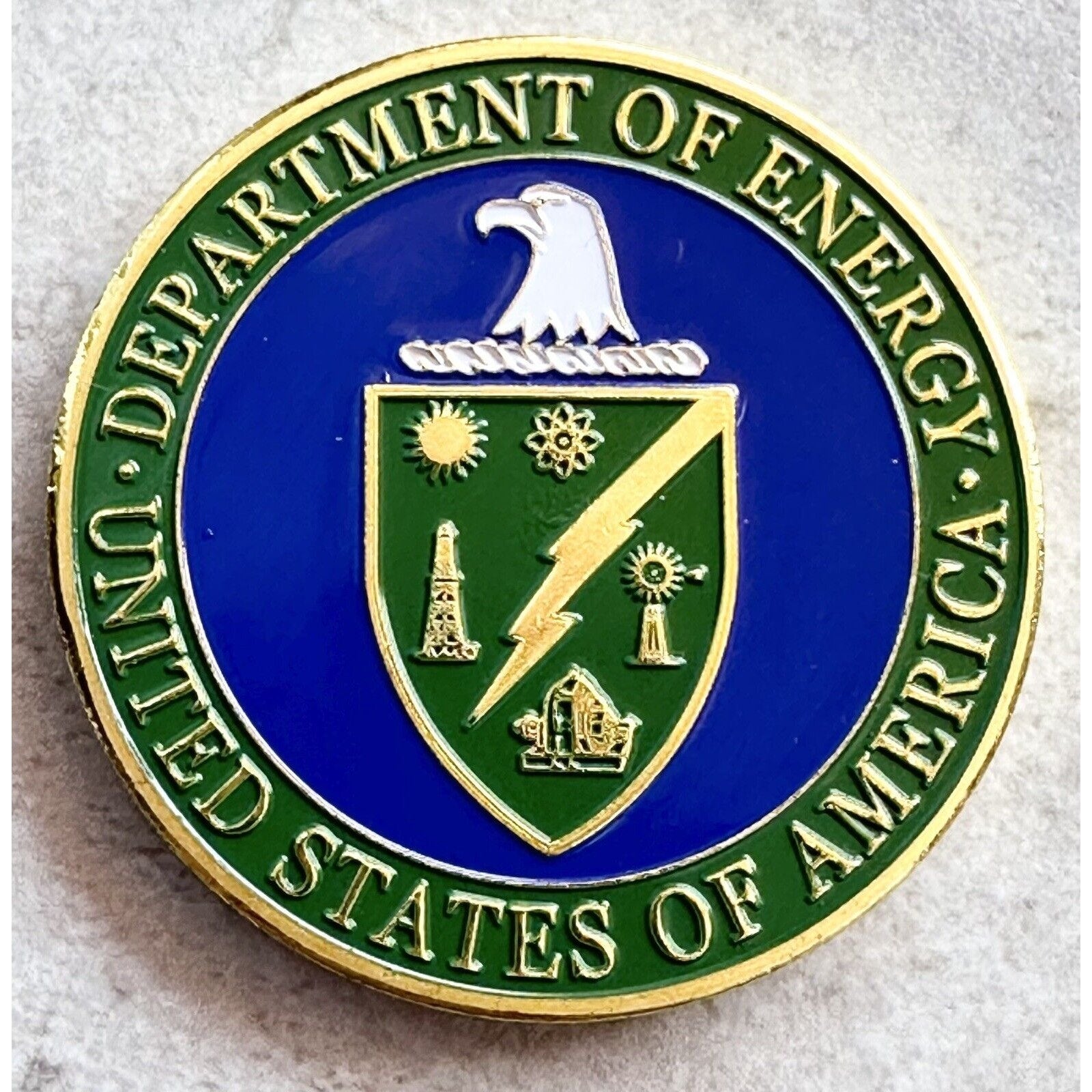 DOE US Department of ENERGY US Government Challenge Coin USGS