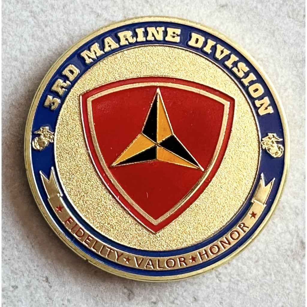 Military CORPS - 3rd DIVISION Challenge Coin With Retirement Award