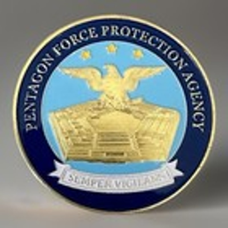 Department of Energy (DOE) Challenge Coin With Blue Velvet Case. Fast Shipping!