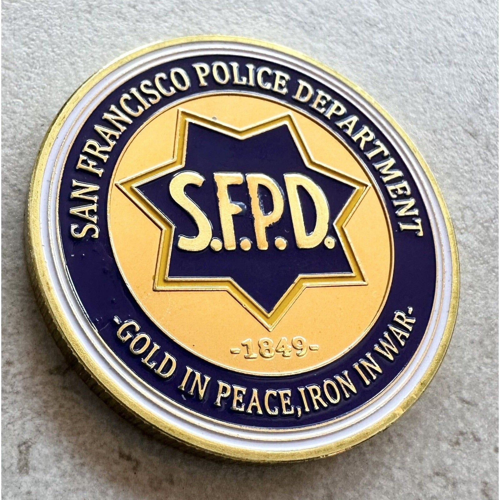 SAN FRANCISCO Police Dept. Challenge Coin With 3D Display Case