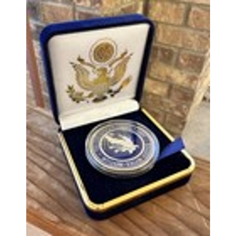 Department of Energy (DOE) Challenge Coin With Blue Velvet Case. Fast Shipping!