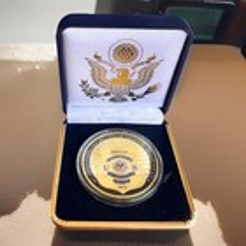 Department of Energy (DOE) Challenge Coin With Blue Velvet Case. Fast Shipping!
