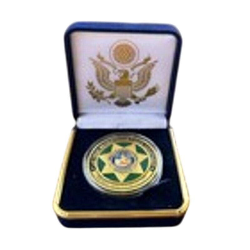 Department of Energy (DOE) Challenge Coin With Blue Velvet Case. Fast Shipping!