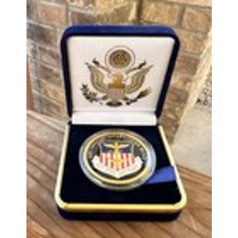 Department of Energy (DOE) Challenge Coin With Blue Velvet Case. Fast Shipping!