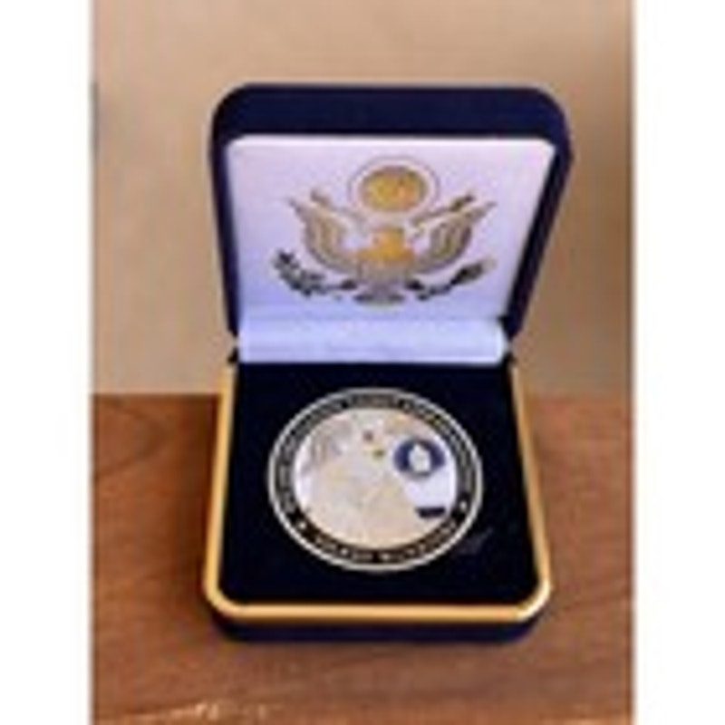 Department of Energy (DOE) Challenge Coin With Blue Velvet Case. Fast Shipping!