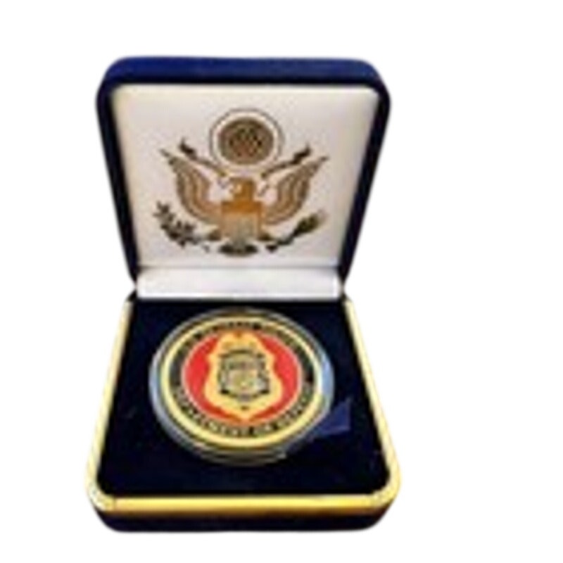 Department of Energy (DOE) Challenge Coin With Blue Velvet Case. Fast Shipping!