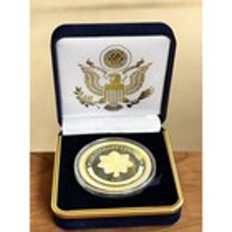 Department of Energy (DOE) Challenge Coin With Blue Velvet Case. Fast Shipping!