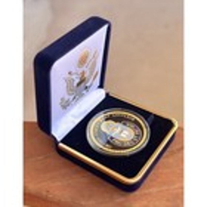 Department of Energy (DOE) Challenge Coin With Blue Velvet Case. Fast Shipping!