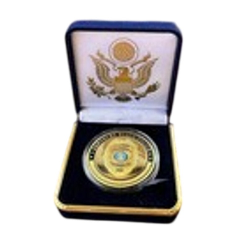 Department of Energy (DOE) Challenge Coin With Blue Velvet Case. Fast Shipping!